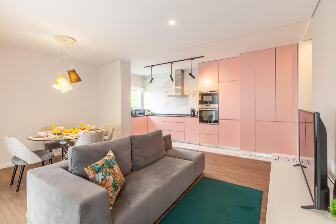 Flamingo Apartment In City Center - Minho'S Guest Braga Bagian luar foto